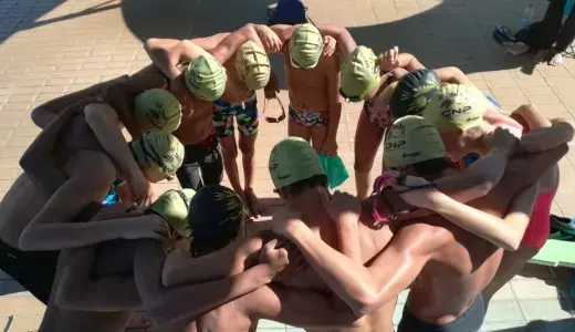 CNP groupes natation bras-panon